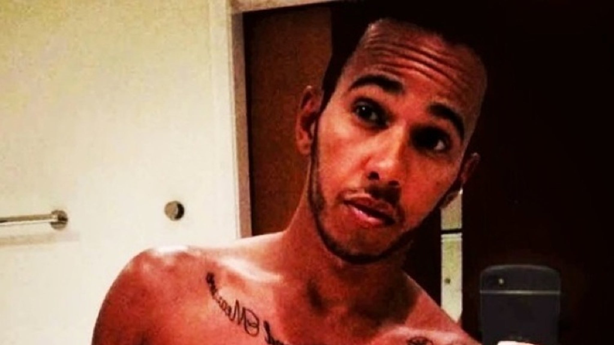 Lewis Hamilton S Shirtless Photos