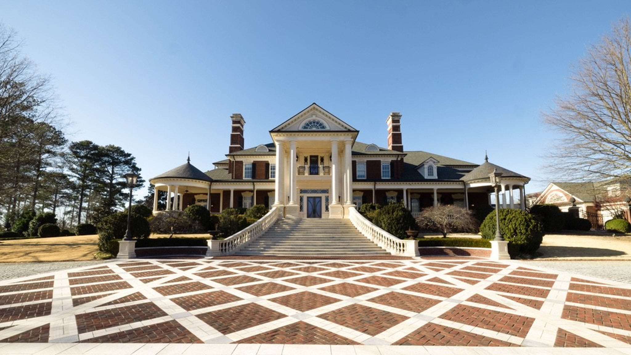 Dwight Howard's MTV Crib