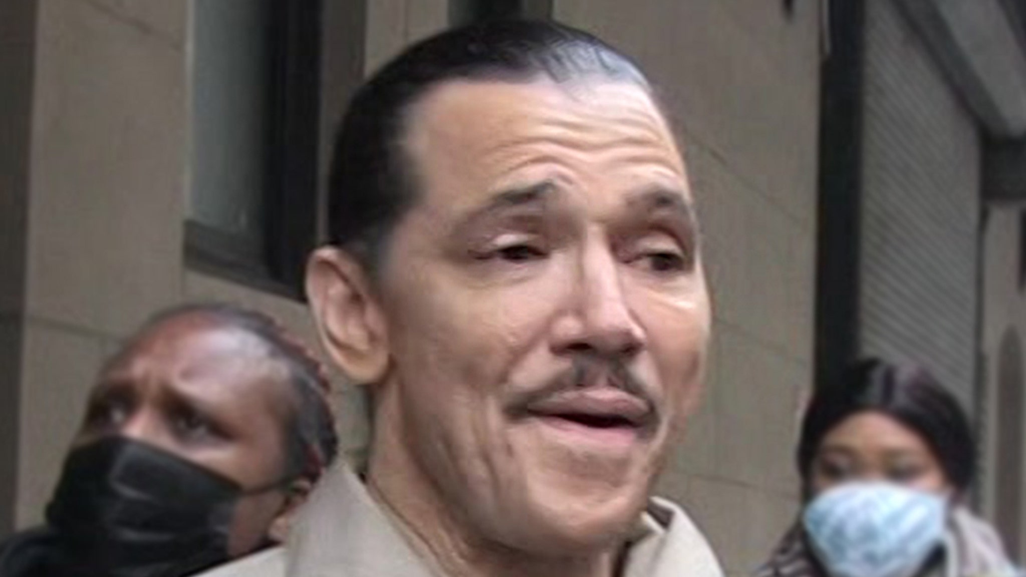 El DeBarge arrested for possession of weapons and drugs