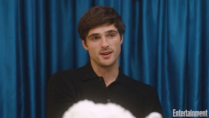 Jacob Elordi Used Bacon to Method Act as Elvis in 'Priscilla'