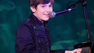 0619-Greyson-Chance-Memba-Them-hero
