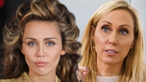 miley cyrus and tish getty 1