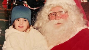 1224-Emma-Roberts-Cute-Kids-hero