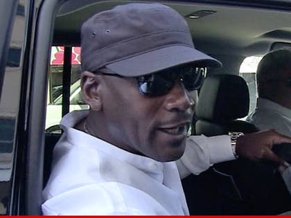 0818-michael-jordan-TMZ-01
