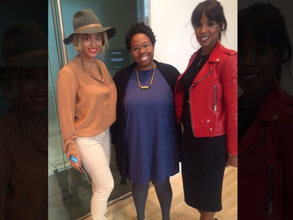 1111-beyonce-kelly-hammer-museum-TWITTER-01
