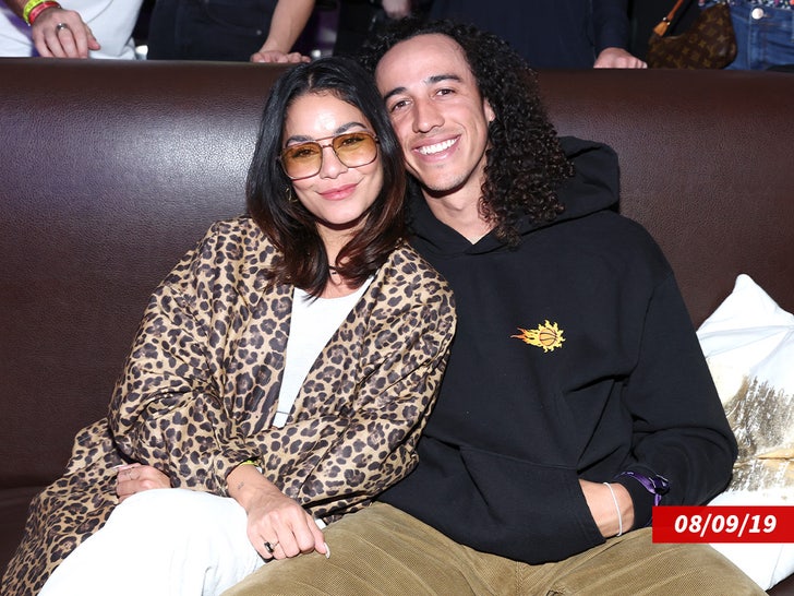 vanessa hudgens cole tucker_