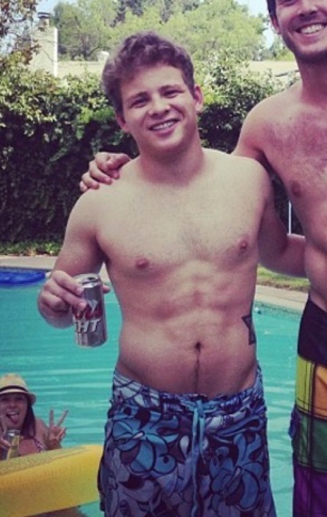 Jonathan lipnicki shirtless