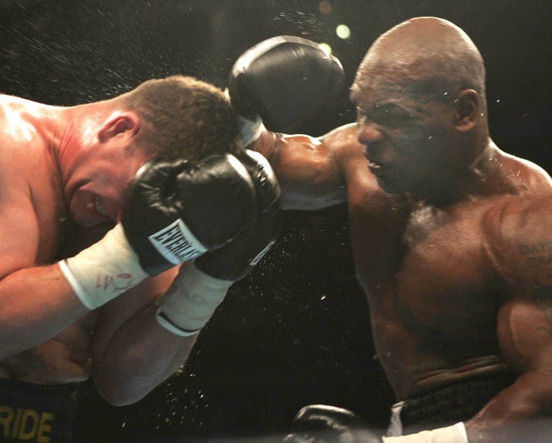 Mike Tyson Fight photos 18