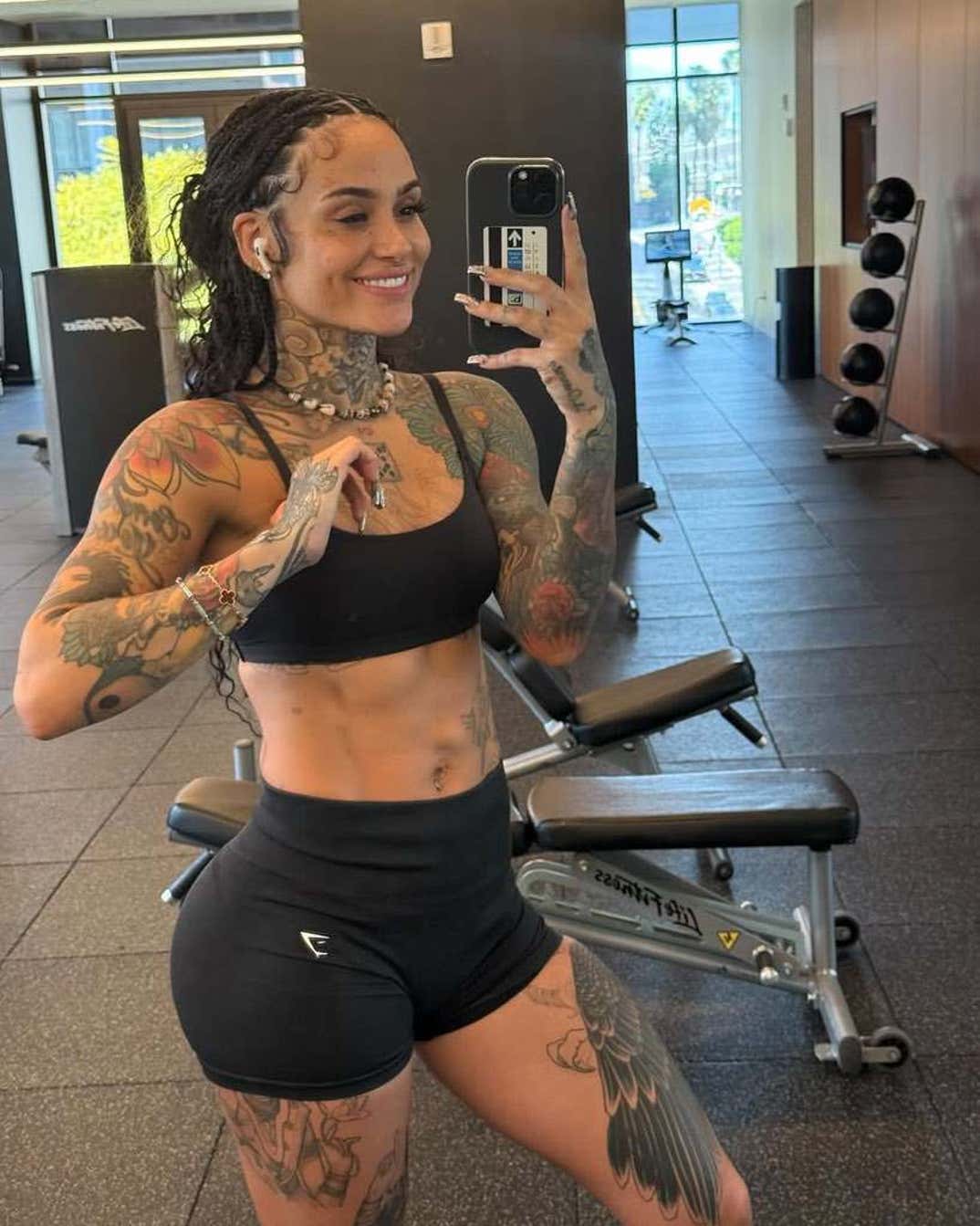 Kehlani Hot Shots 10