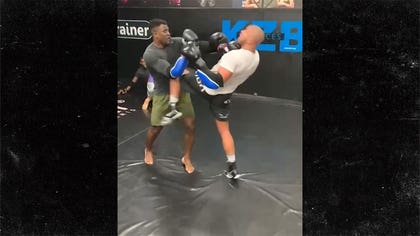 011422-ciryl-gane-training-kal