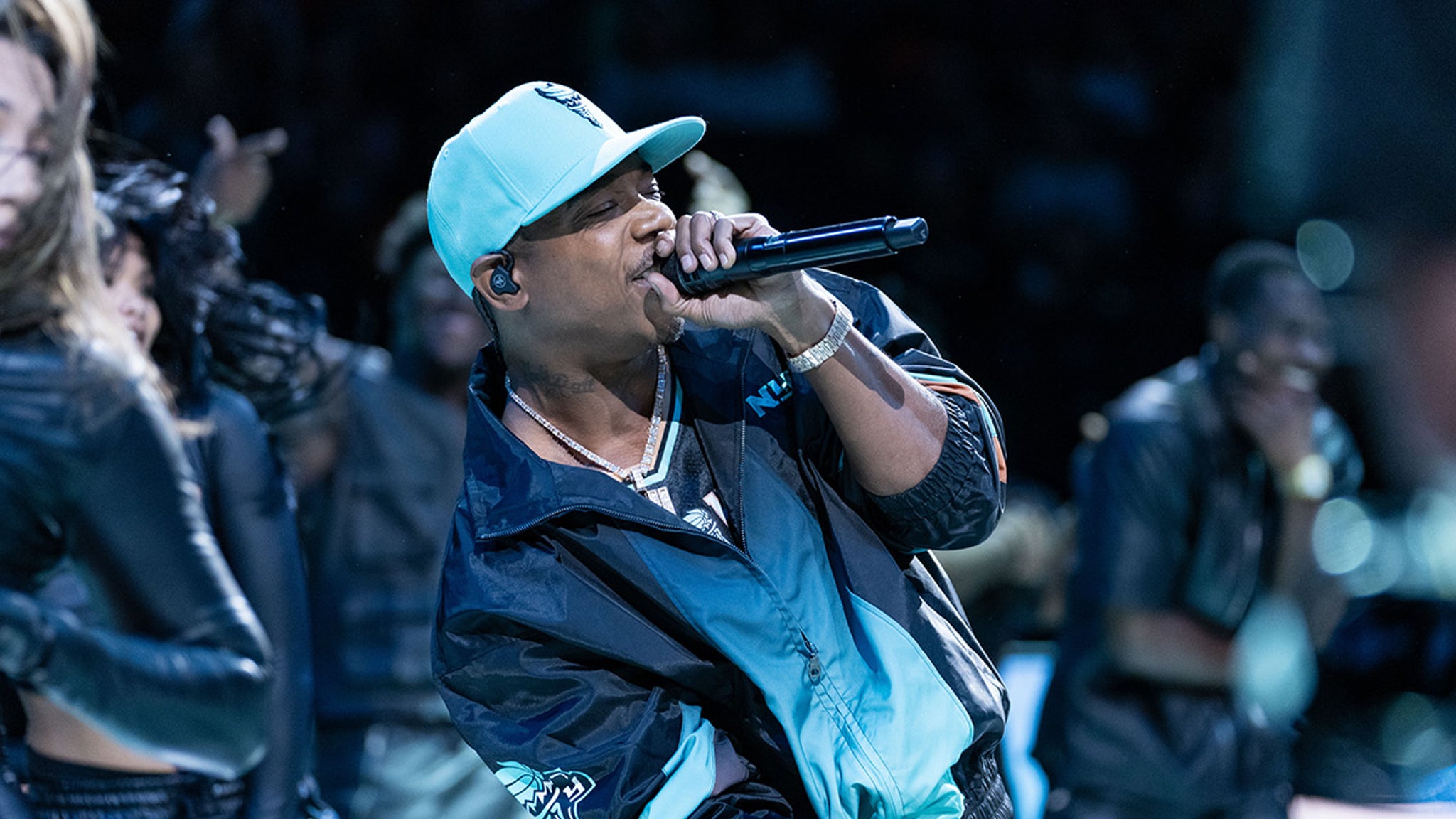 Ja Rule Performs at Celebrity-Filled New York Liberty WNBA Playoff Game