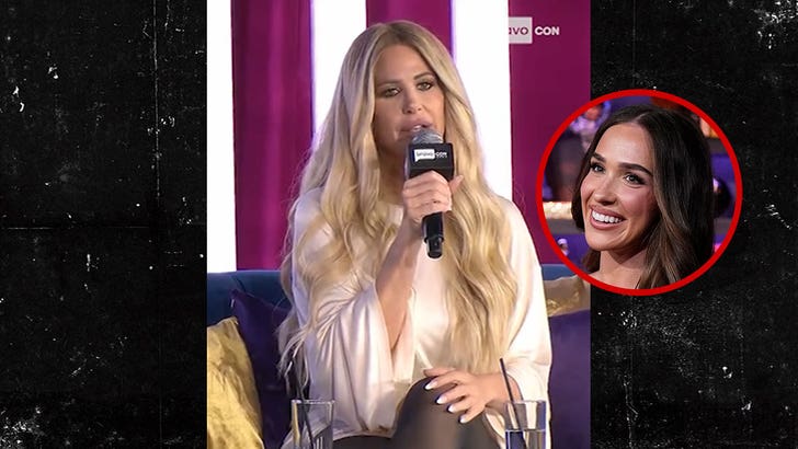 111725_kim_zolciak_kal