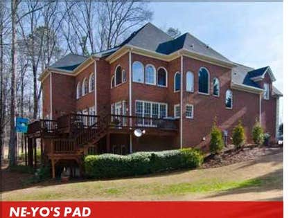 0701_Ne-Yos-Pad_gallery_launch