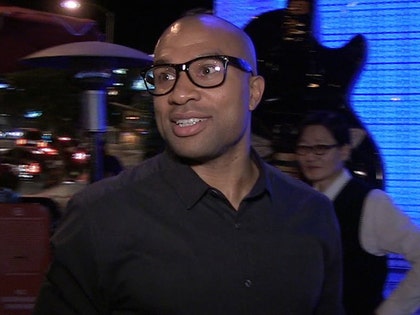 0131-derek-fisher-tmz-01