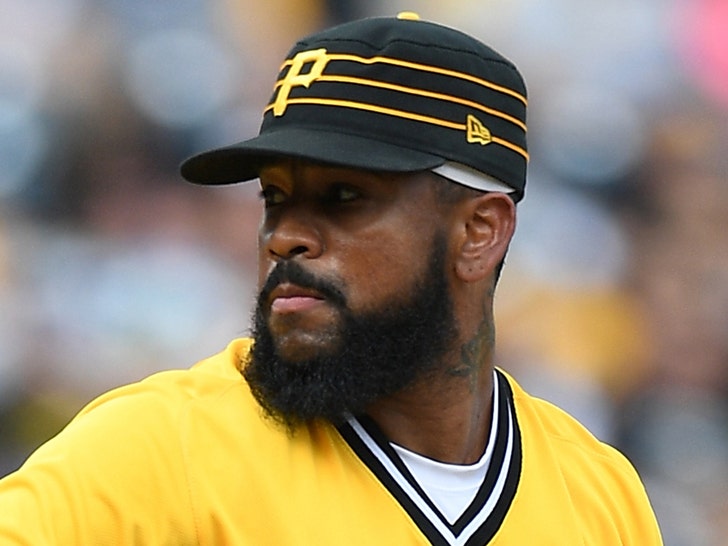 Pittsburgh Pirates pitcher arrested for solicitation of child 