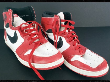 0303-air-jordans-mears-01