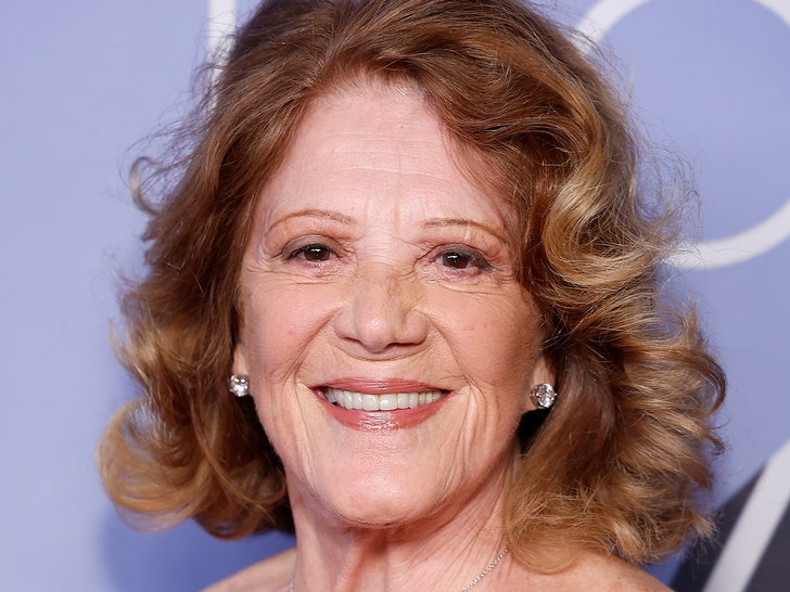 Remembering Linda Lavin