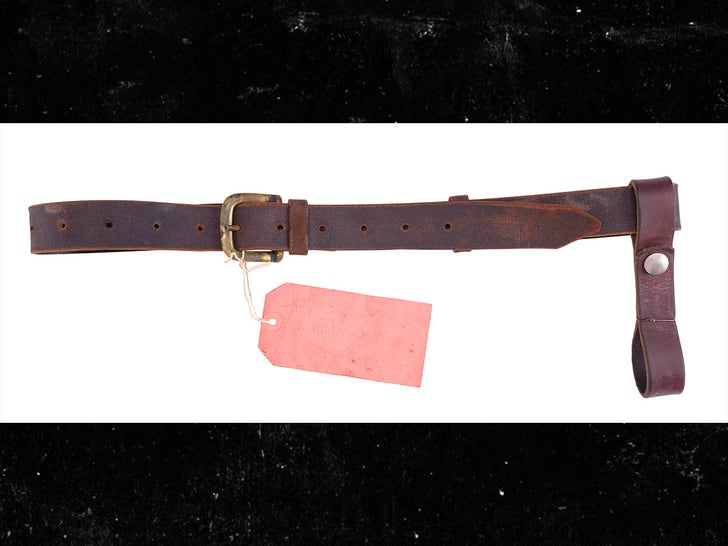 0605-Indiana-Jones-Whip-Auction-Items-sub-2