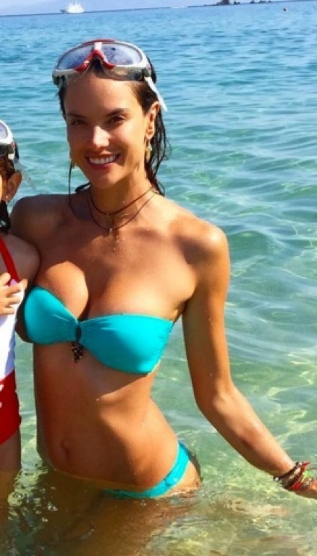 0408_alessandra_ambrosio19