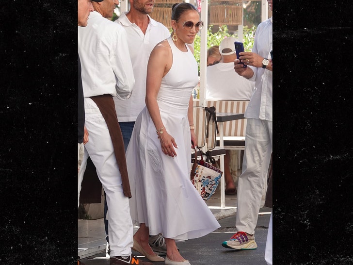 Jennifer Lopez Works in Europe While Ben Affleck Hangs in