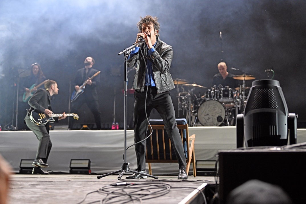 Matt Healy Performing With The 1975