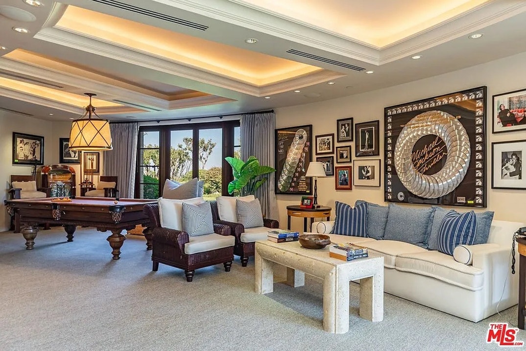 Quincy Jones Estate 7