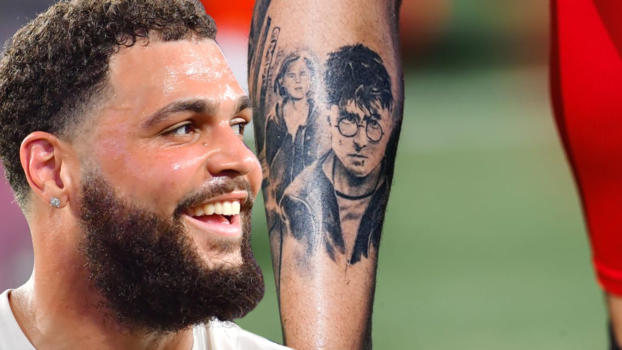 Mike Evans revela nuevo tatuaje de Harry Potter en el campo de entrenamiento de los Bucs