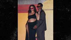 rihanna and asap at dinner splash 1