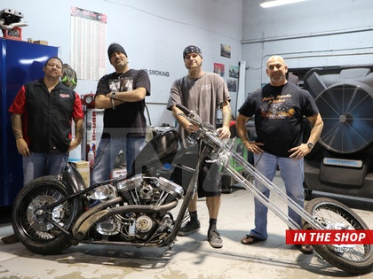 0929-tommy-lee-bike-crash-shop-3b