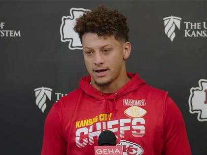 092221-patrick-mahomes-primary