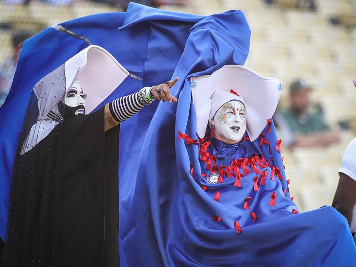 Protesters gather as Dodgers host Sisters of Perpetual Indulgence