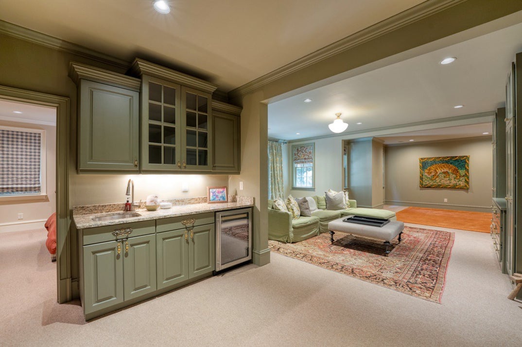 Josh Brolin Home 6
