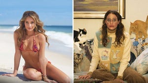 SI Cover Girl Hannah Davis -- Stripping Down ... And Fuglying Out