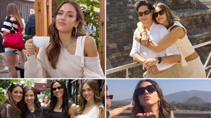 0327-Jessica-Alba-Mexico-City-PRIMARY