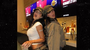 0420-Kylie-Kendall-Jenner-Lakers-Rather-PRIMARY