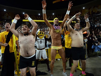 0129-michael-phelps-usat-01