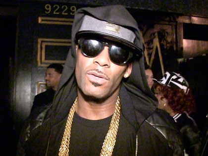 0103-r-kelly-tmz-02