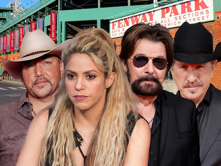 shakira fenway  jason aldean brooks and dunn park getty comp