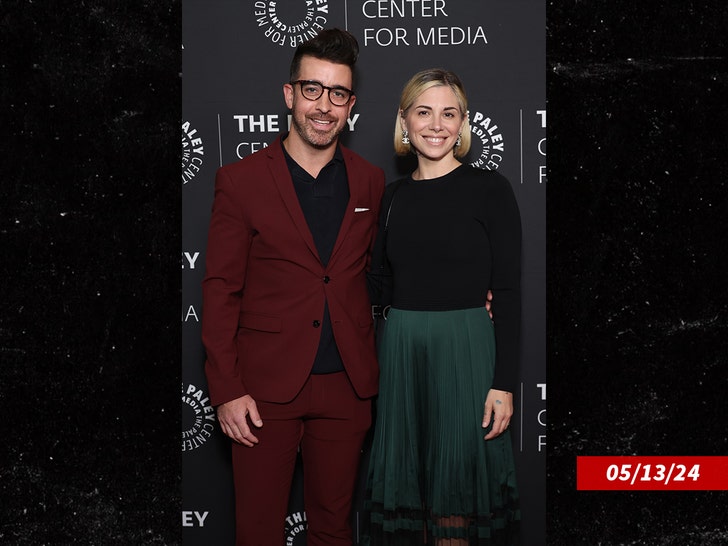 christina-perry-paul-costtabile-sub-getty-1