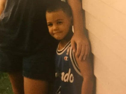 0212-mike-evans-cute-kids-primary_720