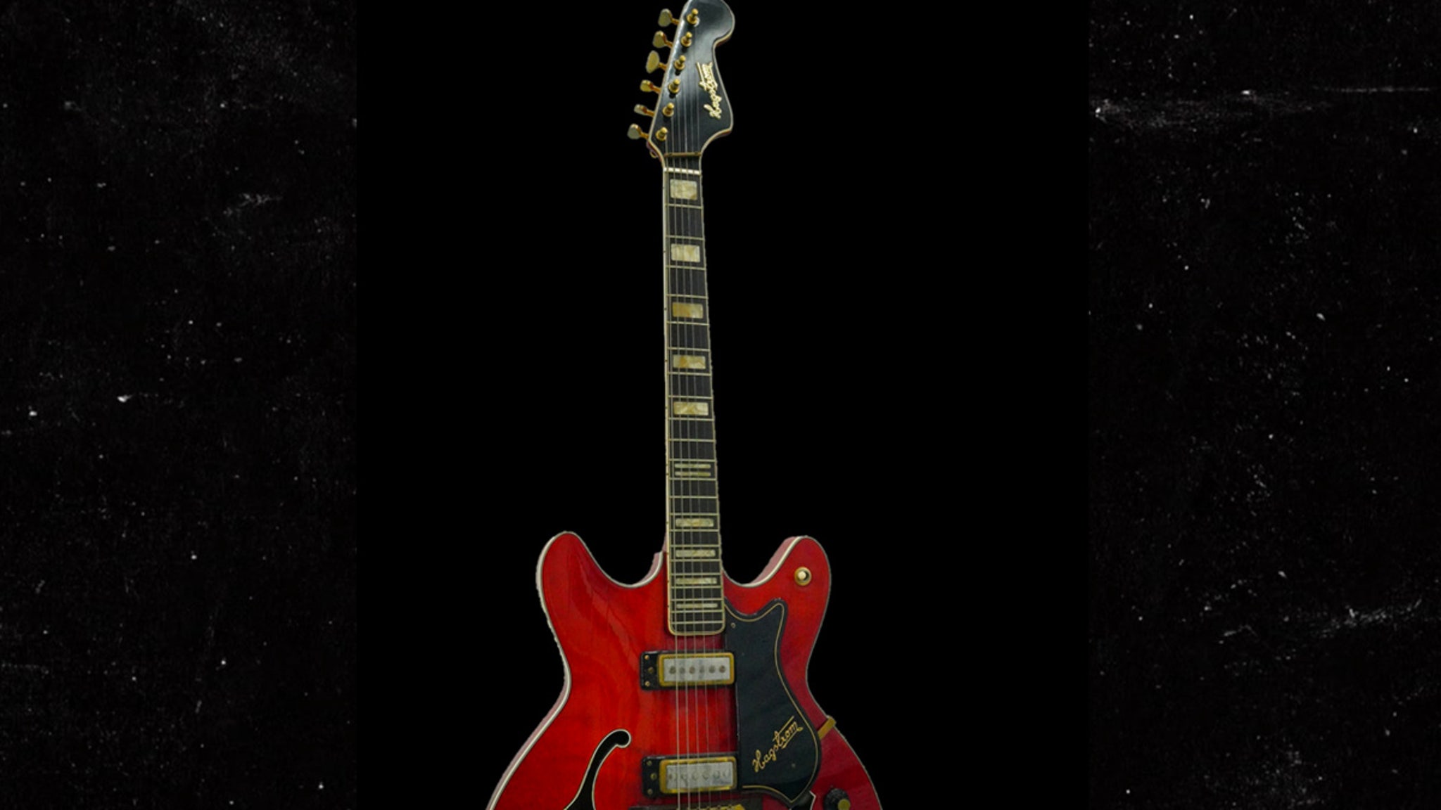 Elvis Presley's Guitar From 1968 TV Special Could Get $1M at Auction Elvis Presley's Guitar From 1968 TV Special Could Get $1M at Auction