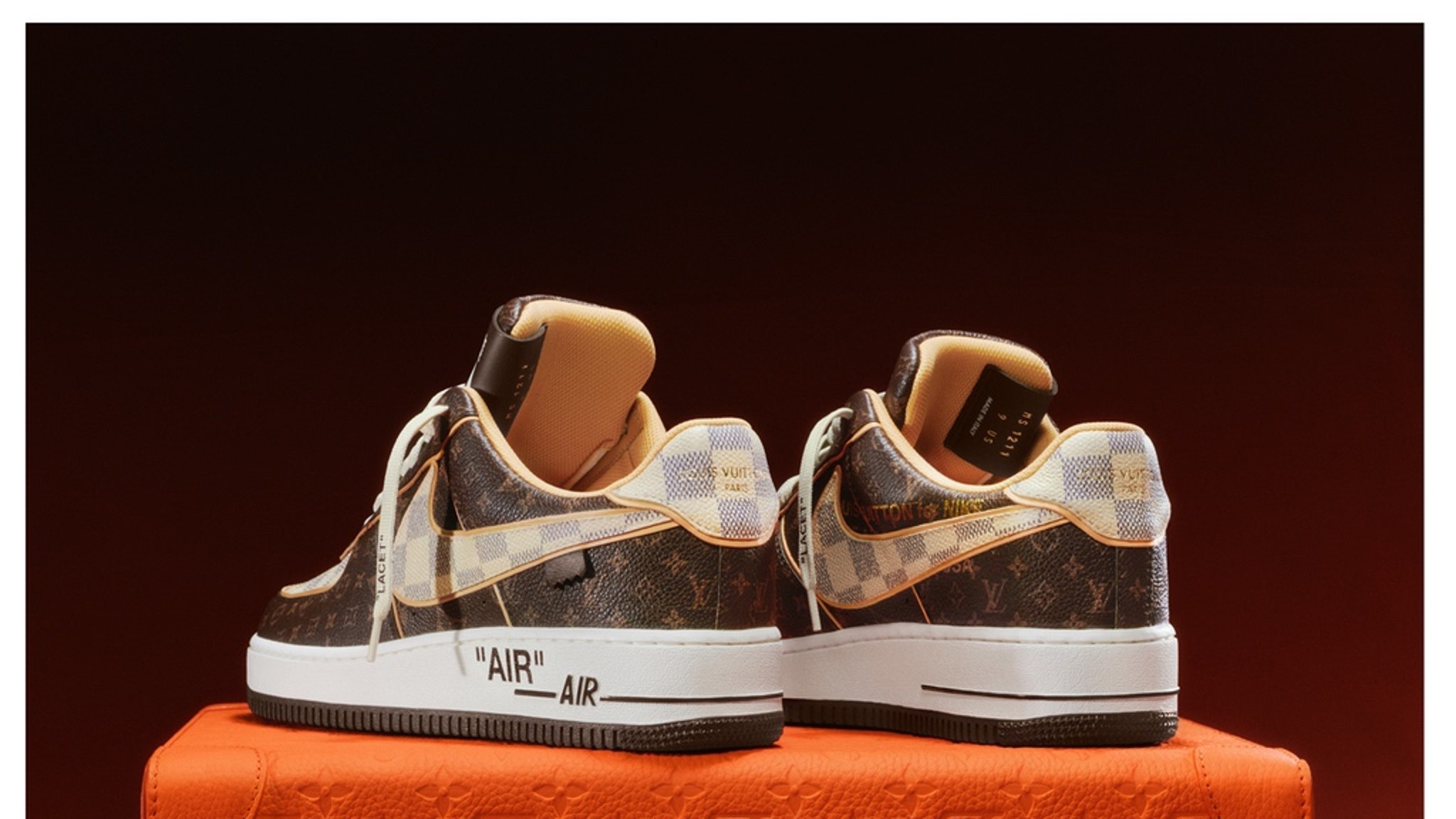 Virgil Abloh ✖️ Louis vuitton Louis Vuitton Nike sneakers by Virgil Abloh fetch $25