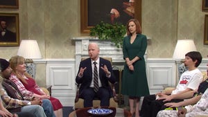 'SNL' Riffs On TikTok Meeting with Biden On How to Fight Putin