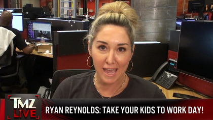 ryan reynolds live