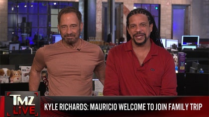 122024_tmz_live_mauricio_kyle_kal