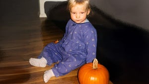 1016-Dove-Cameron-Cute-Kids-hero