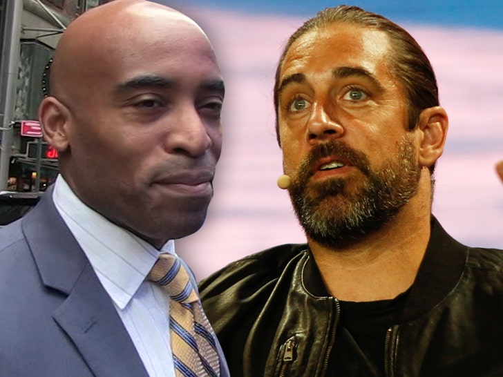 Tiki Barber Says Aaron Rodgers Couldn't Handle NY Media, He's Too Sensitive