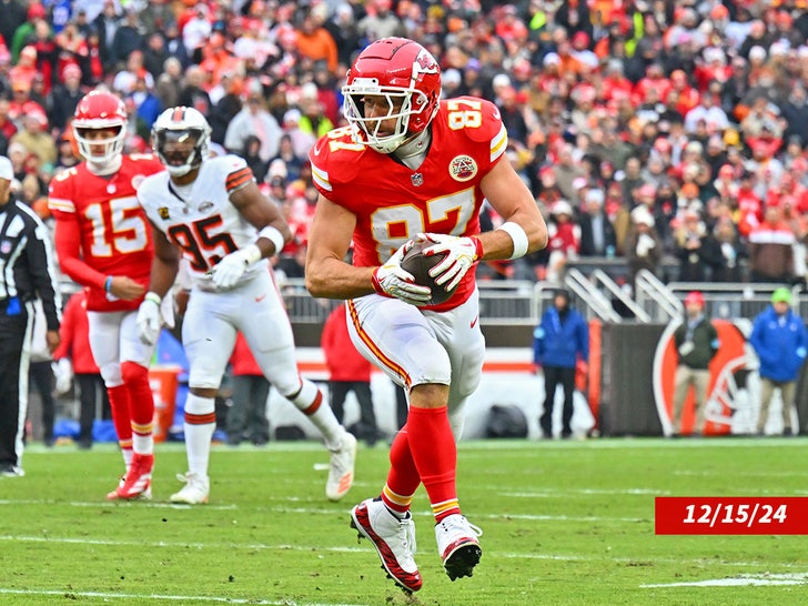 travis kelce kansas city chiefs