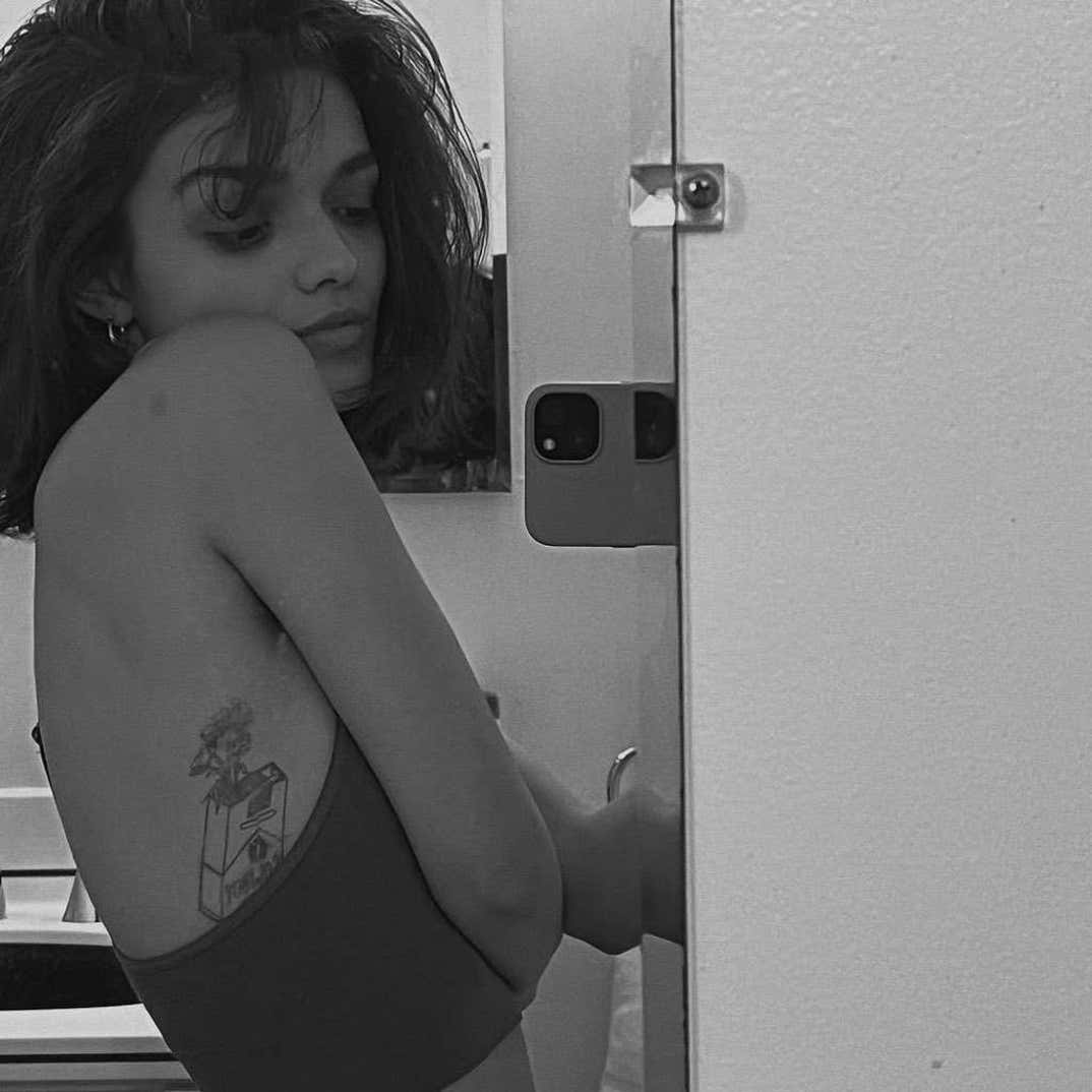 Rachel Zegler Hot Shots 6