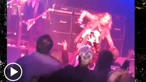 Vince Neil Tries to PUNCH FAN IN THE FACE ... and Misses